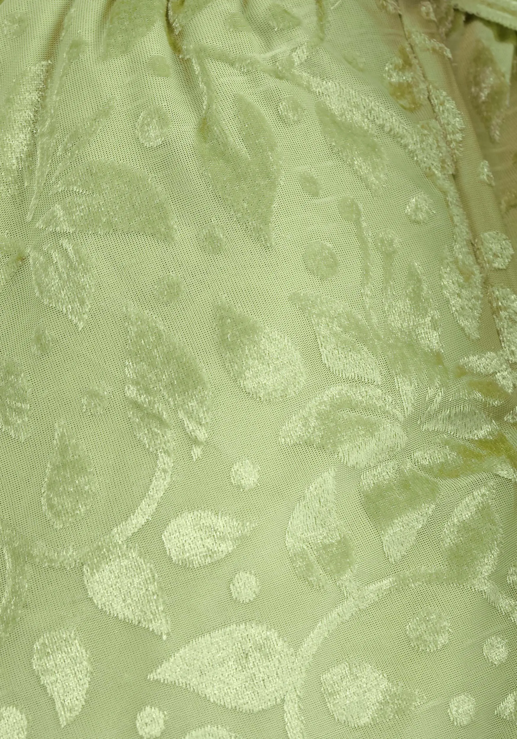 Armada Girl's Disney Deluxe The Princess And The Frog Tiana Costume 8 Armada Girl's Disney Deluxe The Princess And The Frog Tiana Costume - Image 6