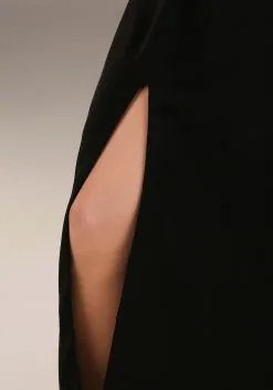 Fun Costumes Cruella De Vil Stole Costume For Women From Disney’s 101 Dalmatians 31 Fun Costumes Cruella De Vil Stole Costume For Women From Disney’s 101 Dalmatians -Disney Costumes Sales womens prestige cruella de vil stole costume alt 7